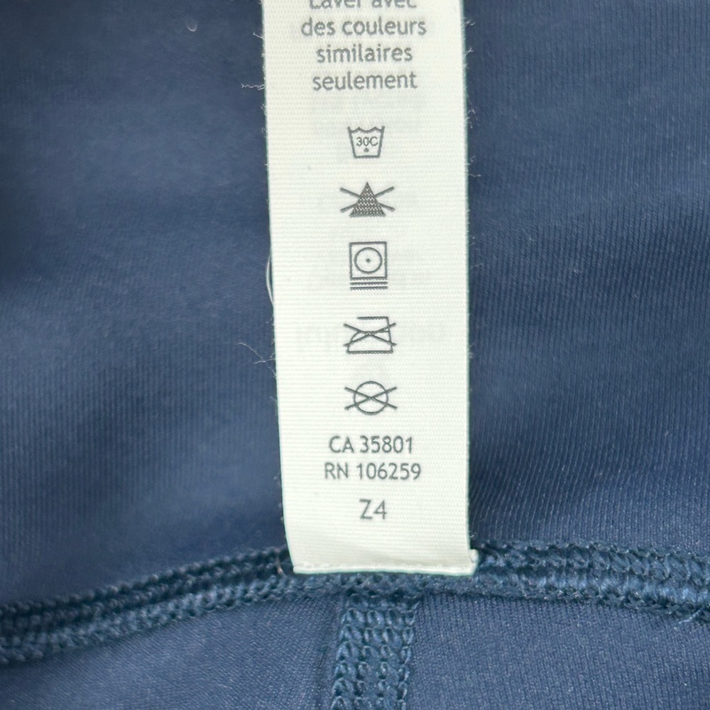 Lululemon NEW Speed Up Crop 21” with Pockets – True Navy, Size 6 (NWT) - Picture 11 of 16